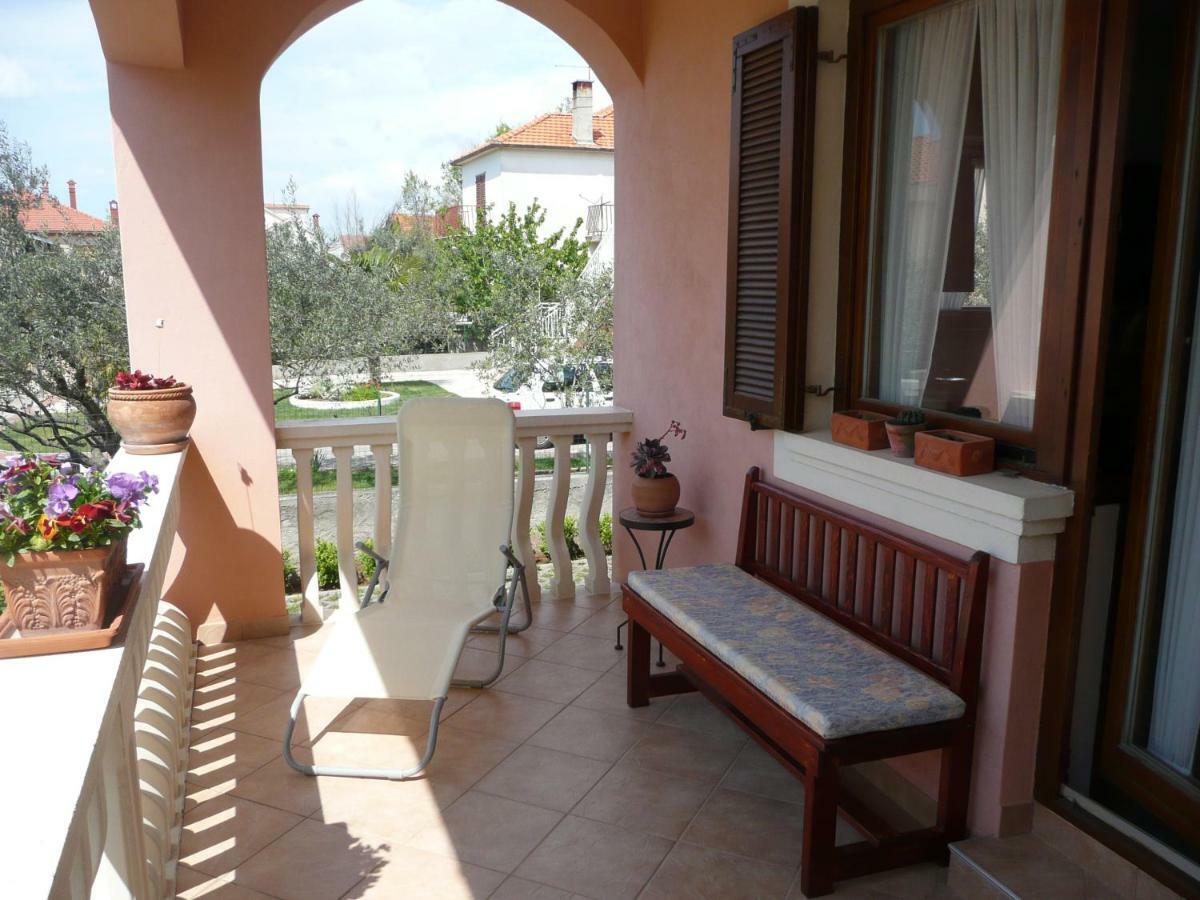 Villa Niceta Zara Esterno foto